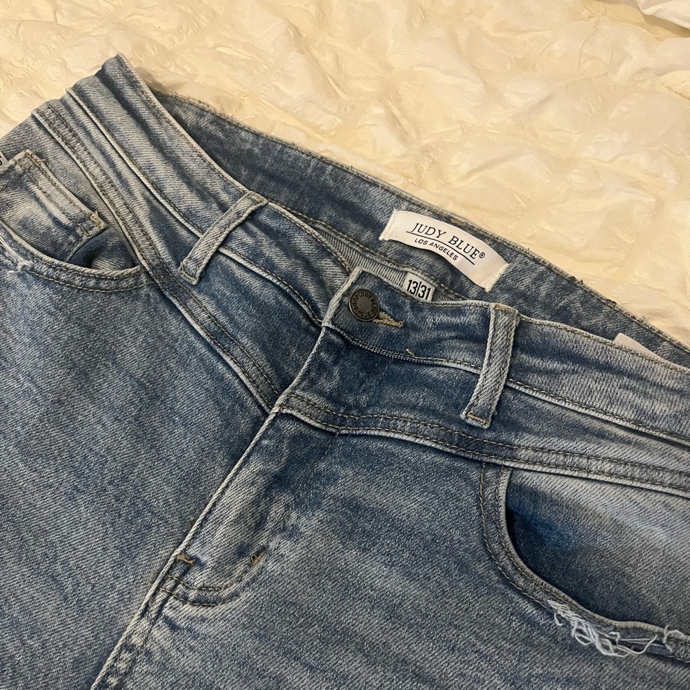 NWOT, Judy Blue, no distressing, unique front yoke